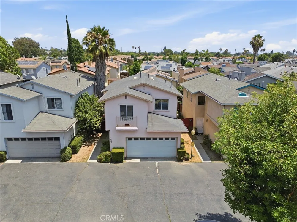 9300 Burnet Avenue #122 North Hills, CA 91343