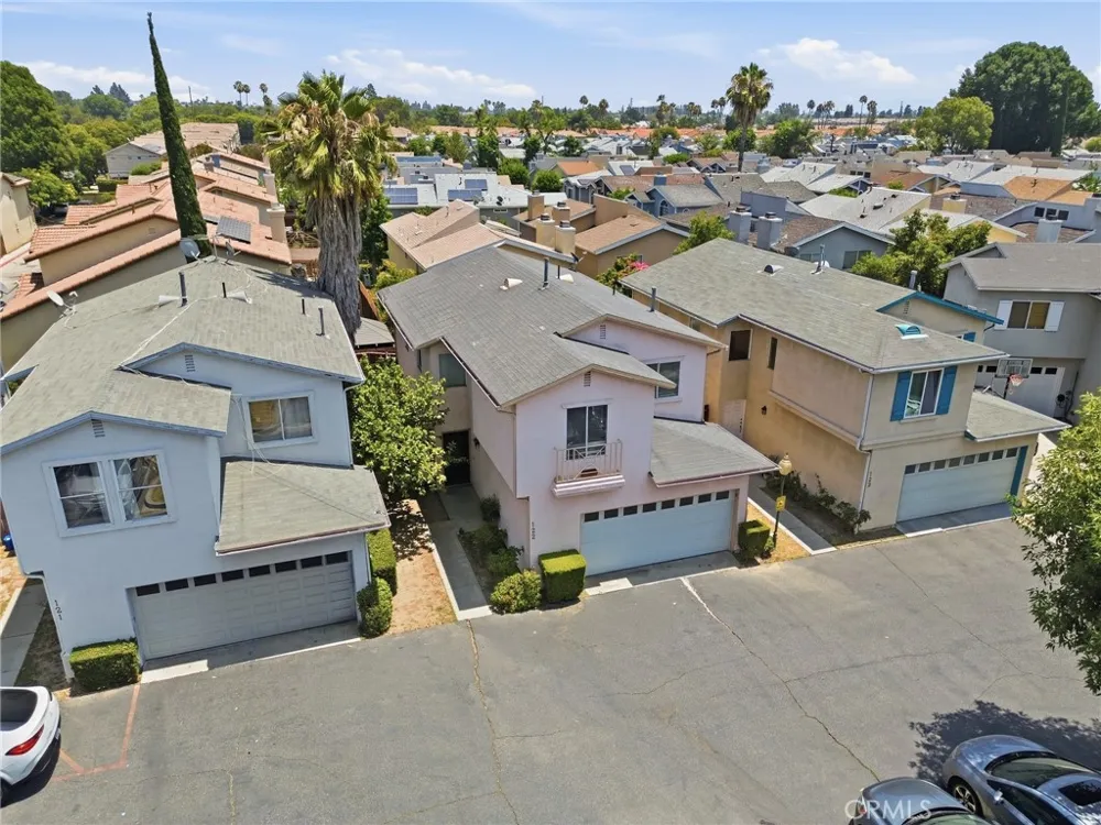 9300 Burnet Avenue #122 North Hills, CA 91343