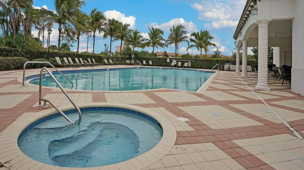 4111 Napoli Lake Drive West Palm Beach, FL 33410