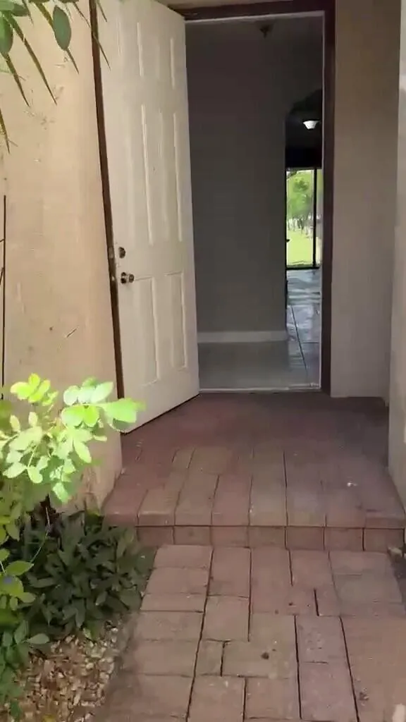 4111 Napoli Lake Drive West Palm Beach, FL 33410