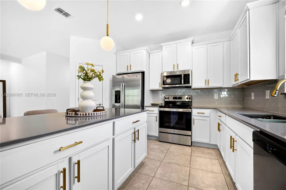 1924 TURTLE DOVE LN Kissimmee, FL 34746