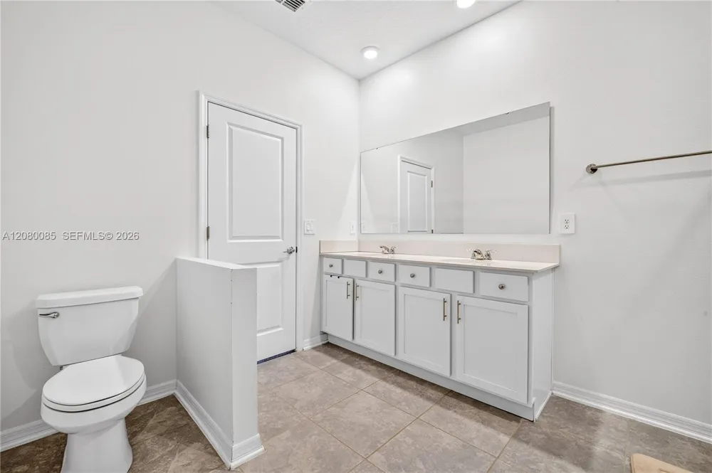 1924 TURTLE DOVE LN Kissimmee, FL 34746
