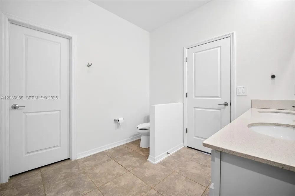 1924 TURTLE DOVE LN Kissimmee, FL 34746