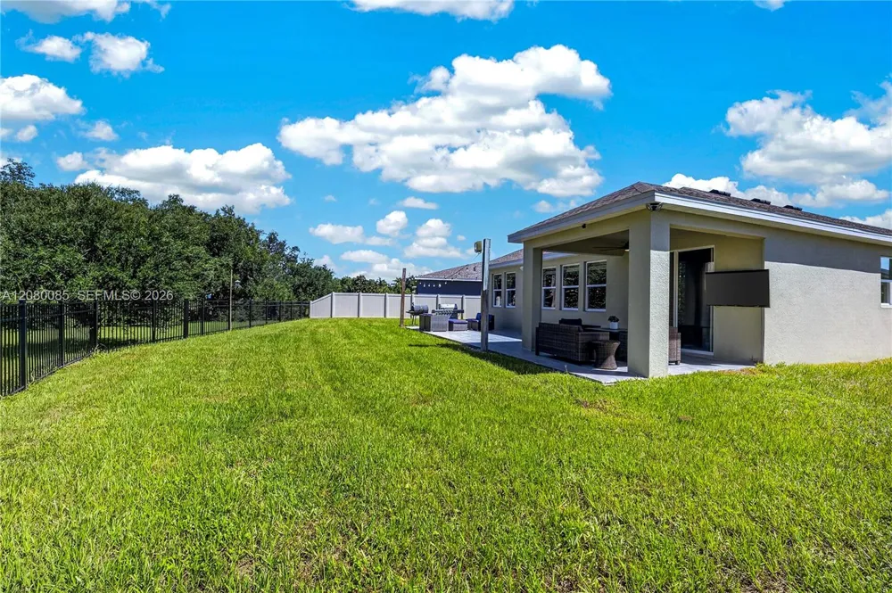 1924 TURTLE DOVE LN Kissimmee, FL 34746