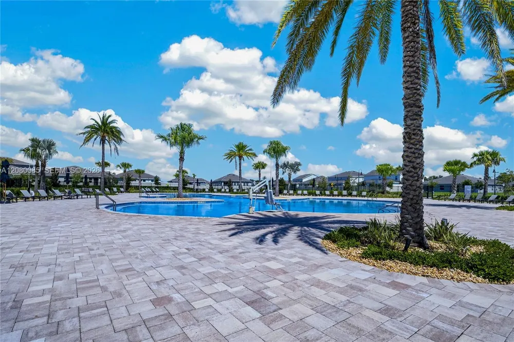 1924 TURTLE DOVE LN Kissimmee, FL 34746