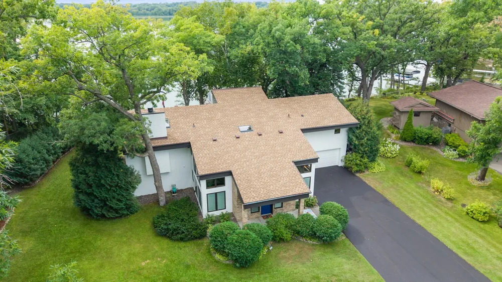 5605 Evergreen Lane Plymouth, MN 55442
