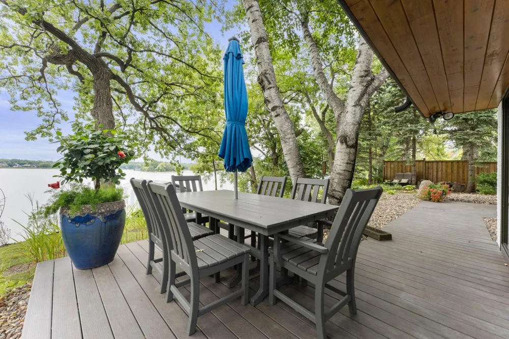 5605 Evergreen Lane Plymouth, MN 55442