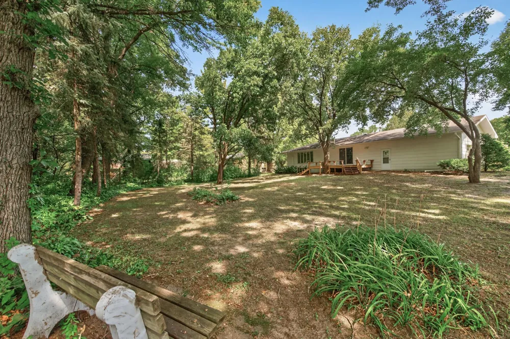 38954 10th Avenue North Branch, MN 55056