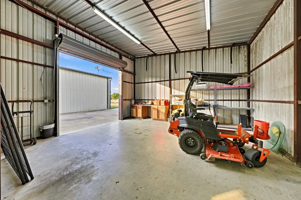 8129 County Road 2419 Royse City, TX 75189