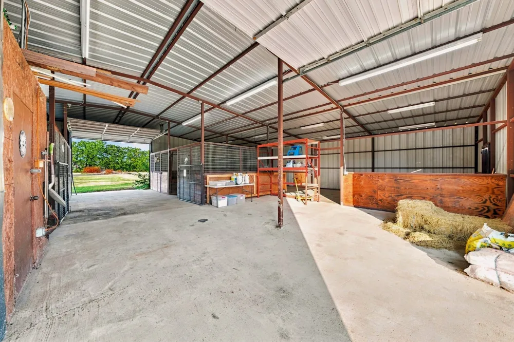 8129 County Road 2419 Royse City, TX 75189