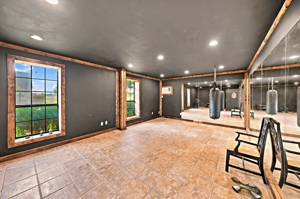 8129 County Road 2419 Royse City, TX 75189