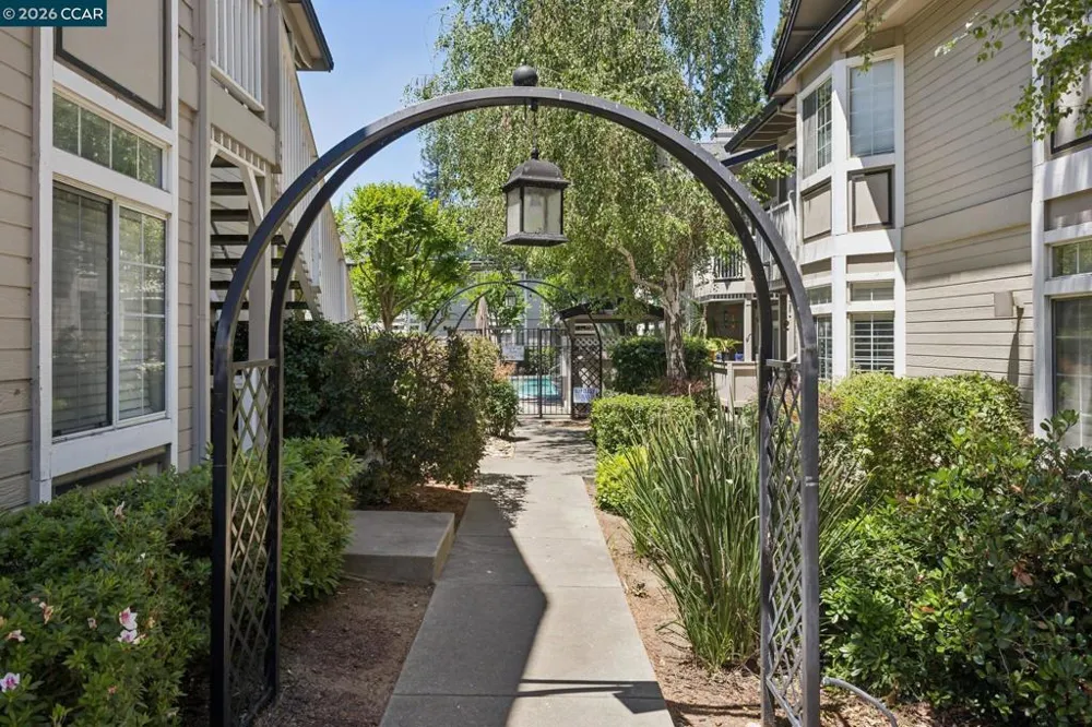 1392 Danville Blvd #102 Alamo, CA 94507