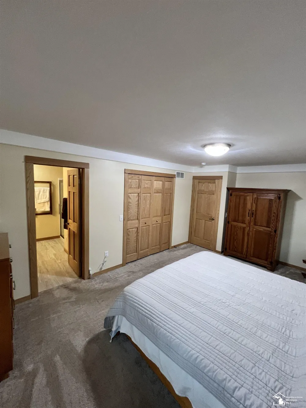 38850 Barth Street Romulus City, MI 48174
