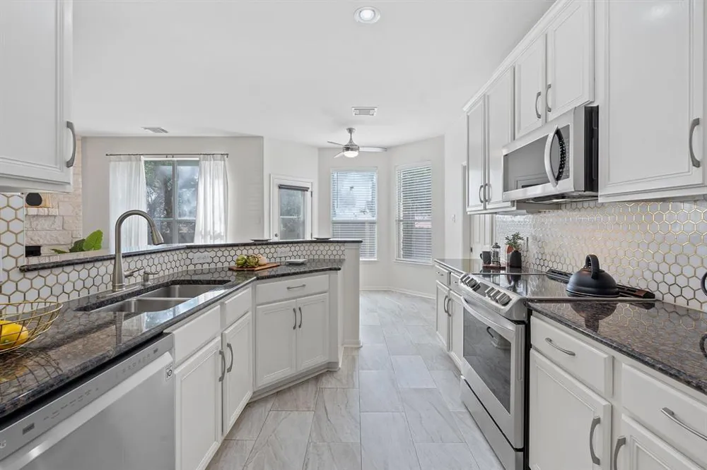 13202 Fawn Valley Drive Cedar Park, TX 78613