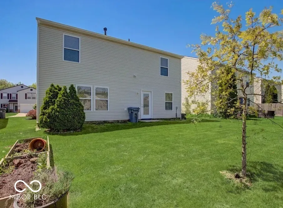 14626 White Tail Run Noblesville, IN 46060