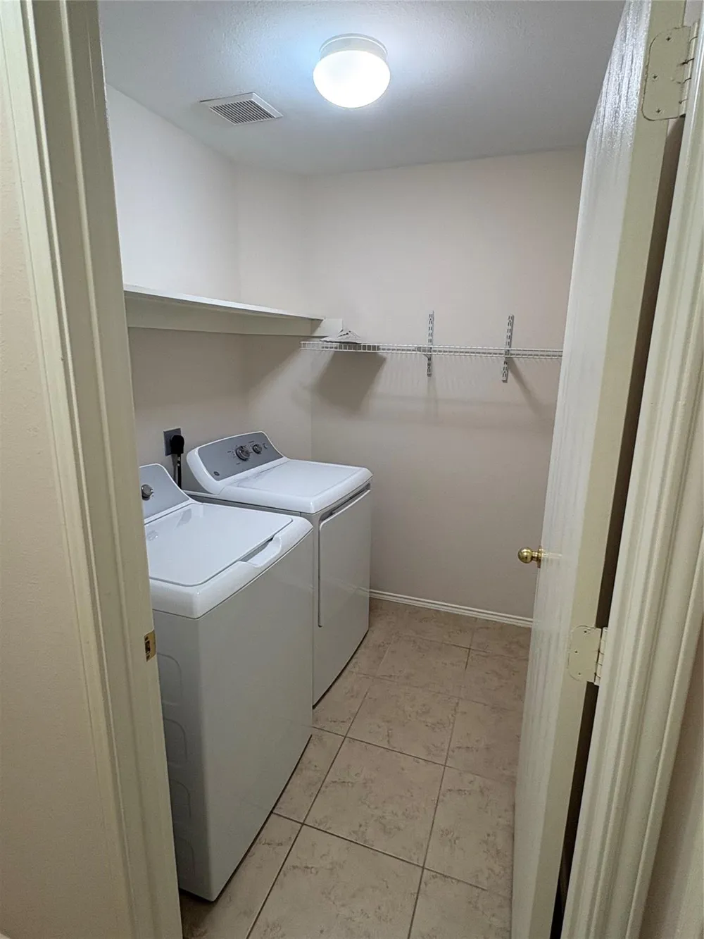 19819 River Breeze Drive Tomball, TX 77375