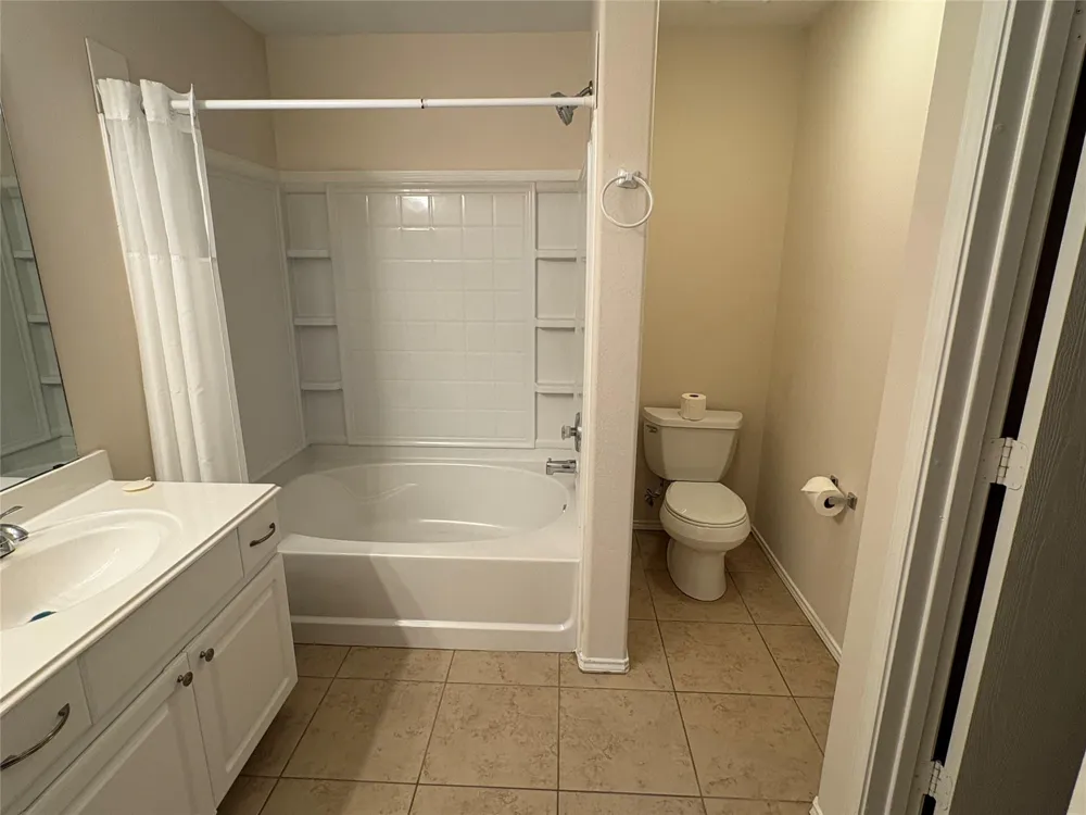 19819 River Breeze Drive Tomball, TX 77375