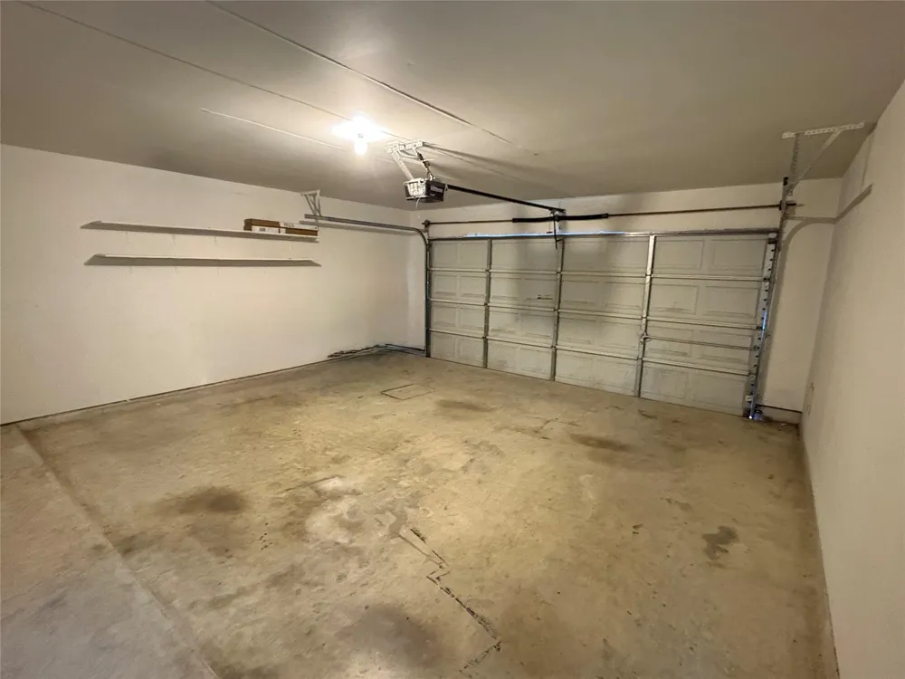 19819 River Breeze Drive Tomball, TX 77375