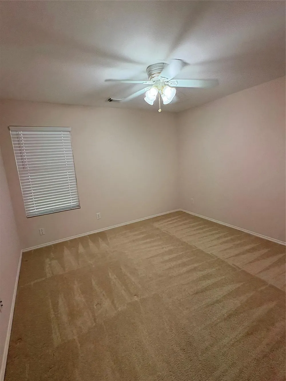 19819 River Breeze Drive Tomball, TX 77375