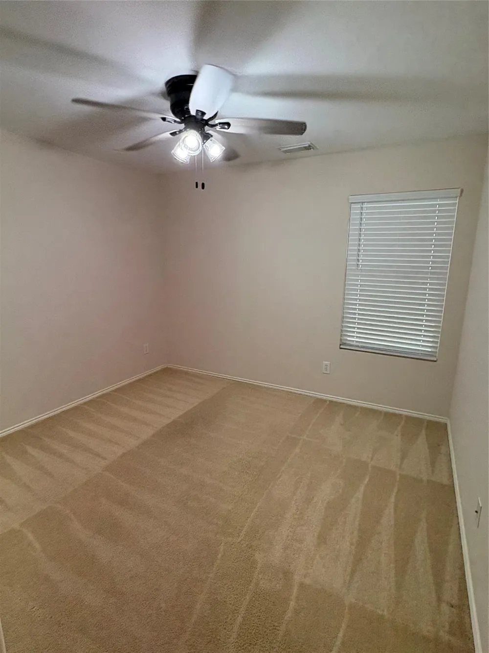 19819 River Breeze Drive Tomball, TX 77375