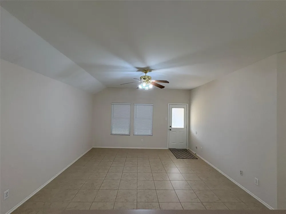 19819 River Breeze Drive Tomball, TX 77375