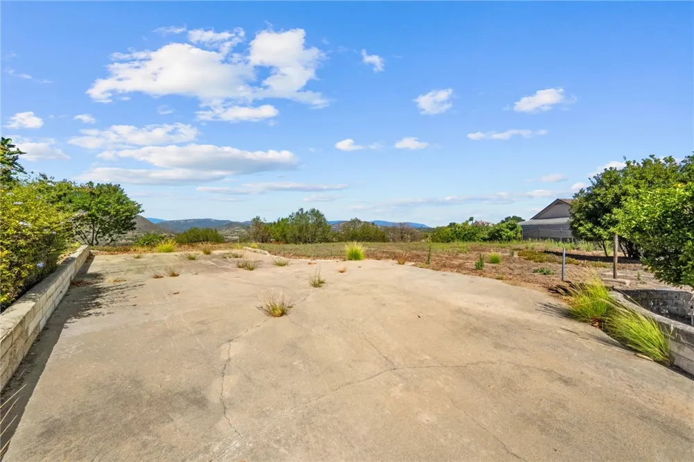 1645 Santa Margarita Fallbrook, CA 92028