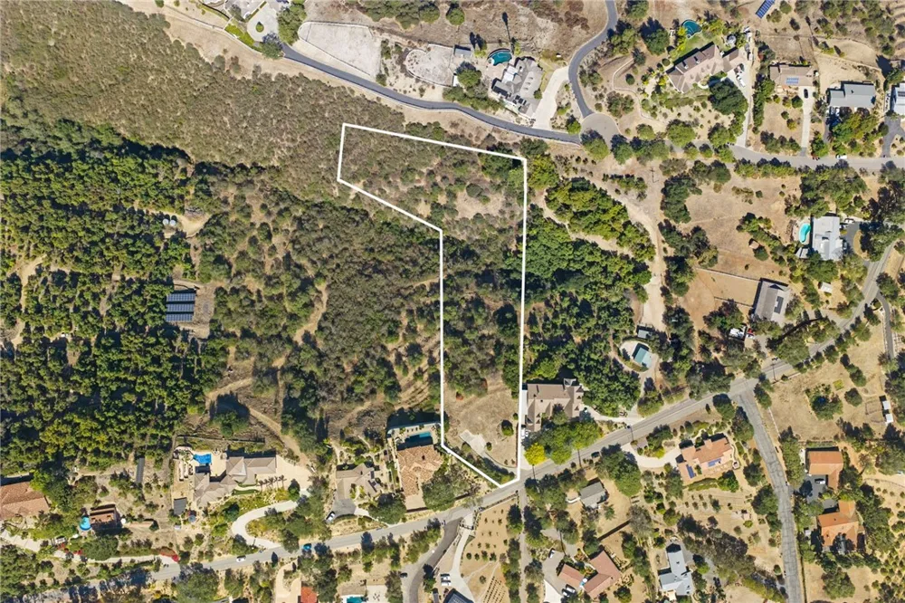 1645 Santa Margarita Fallbrook, CA 92028
