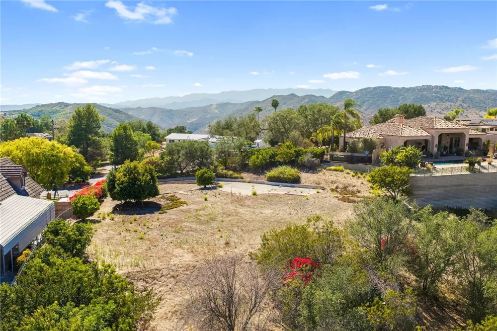 1645 Santa Margarita Fallbrook, CA 92028