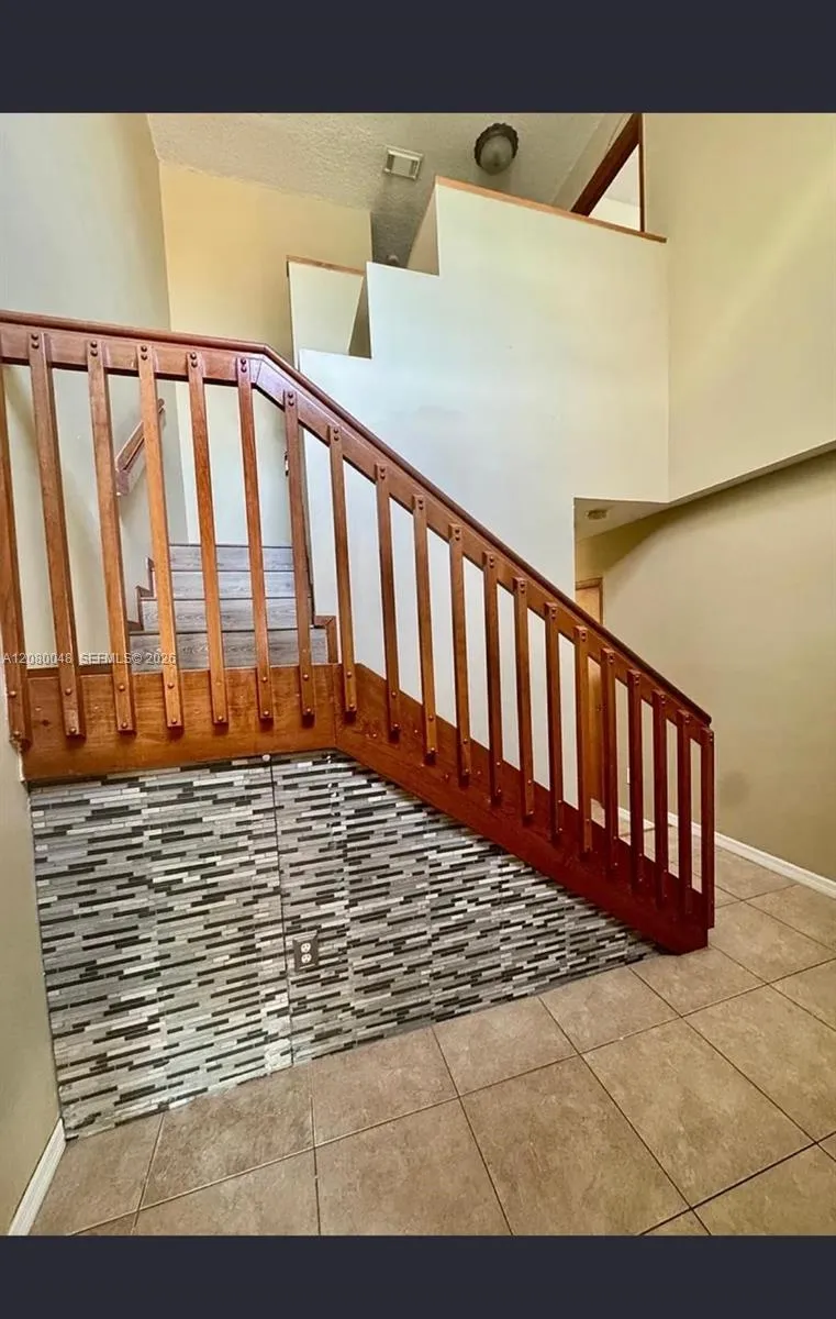 15345 SW 63rd Ter Miami, FL 33193