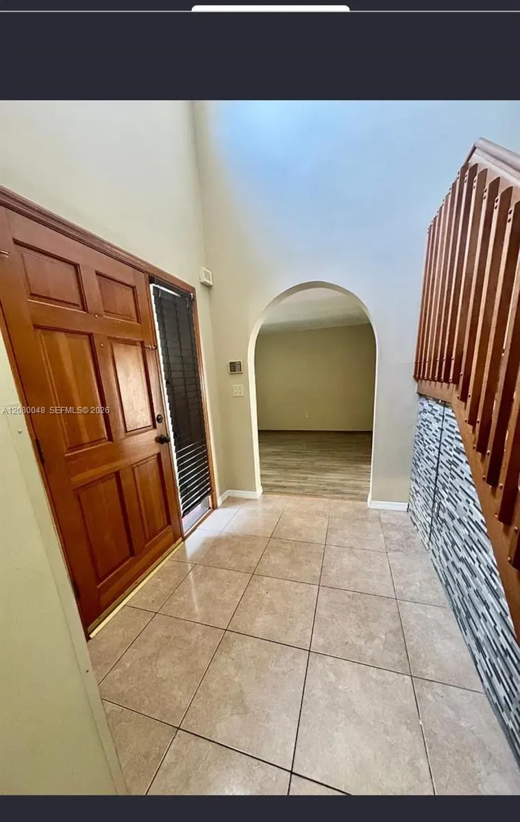 15345 SW 63rd Ter Miami, FL 33193