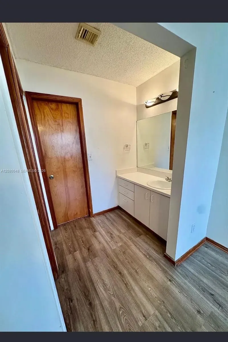 15345 SW 63rd Ter Miami, FL 33193