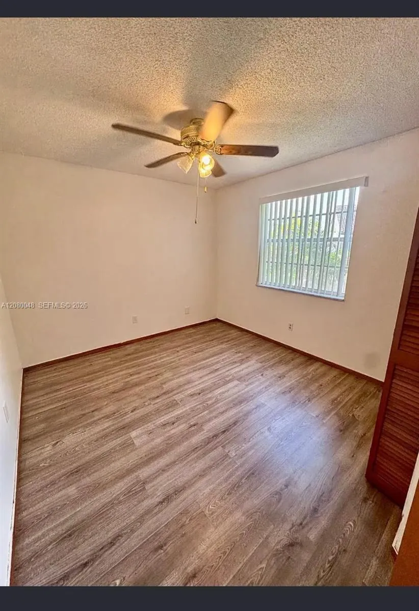 15345 SW 63rd Ter Miami, FL 33193
