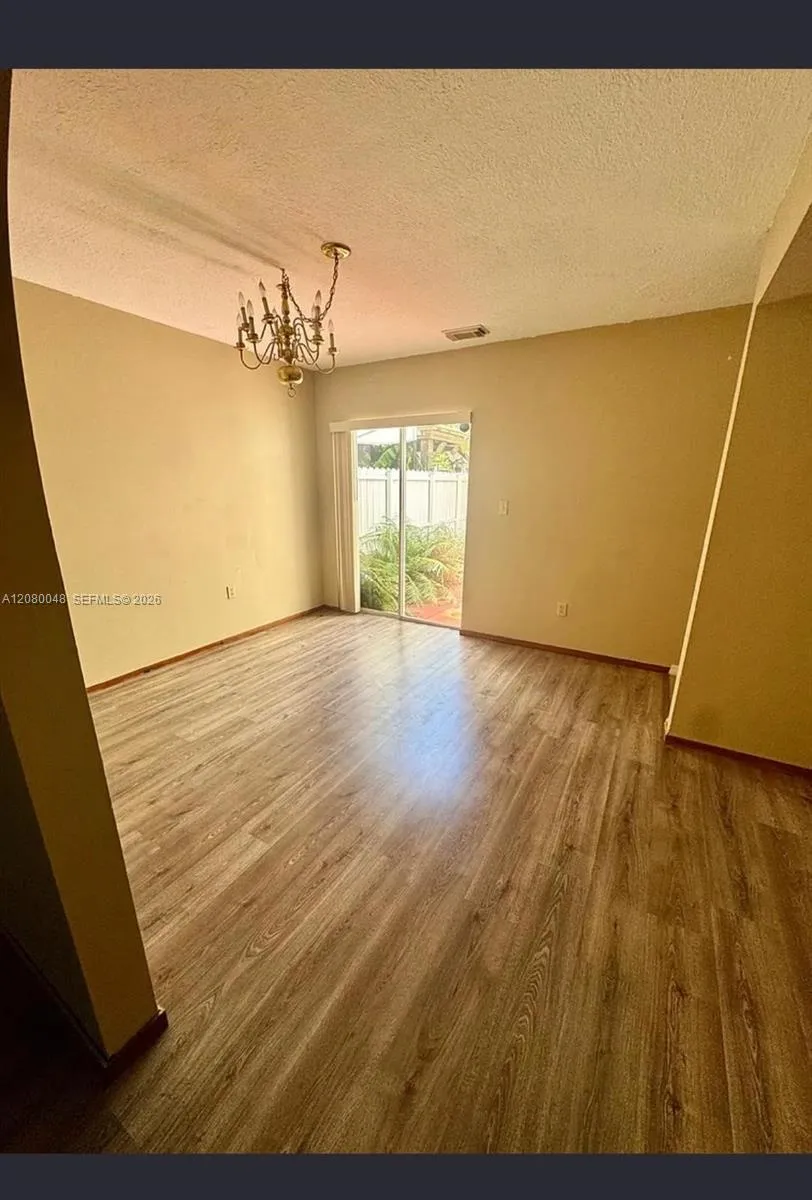 15345 SW 63rd Ter Miami, FL 33193