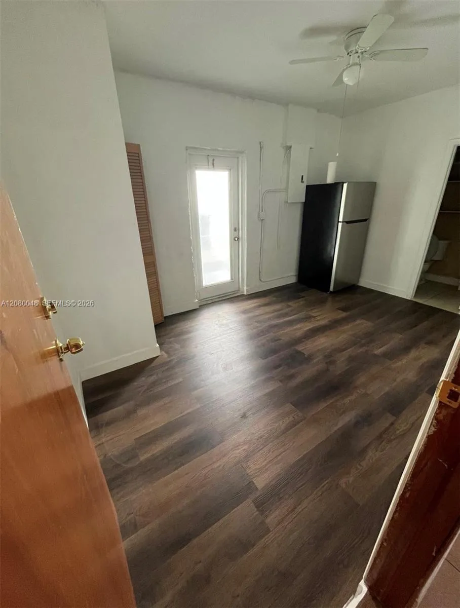 15345 SW 63rd Ter Miami, FL 33193