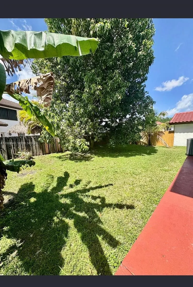 15345 SW 63rd Ter Miami, FL 33193