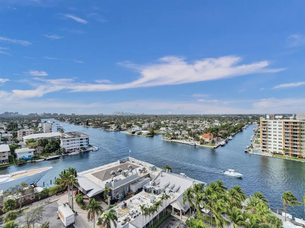 3020 NE 32nd Avenue #910 Fort Lauderdale, FL 33308