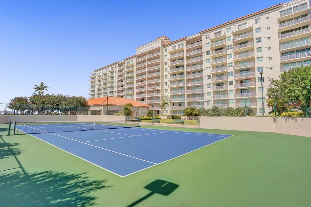 3020 NE 32nd Avenue #910 Fort Lauderdale, FL 33308