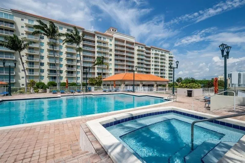 3020 NE 32nd Avenue #910 Fort Lauderdale, FL 33308