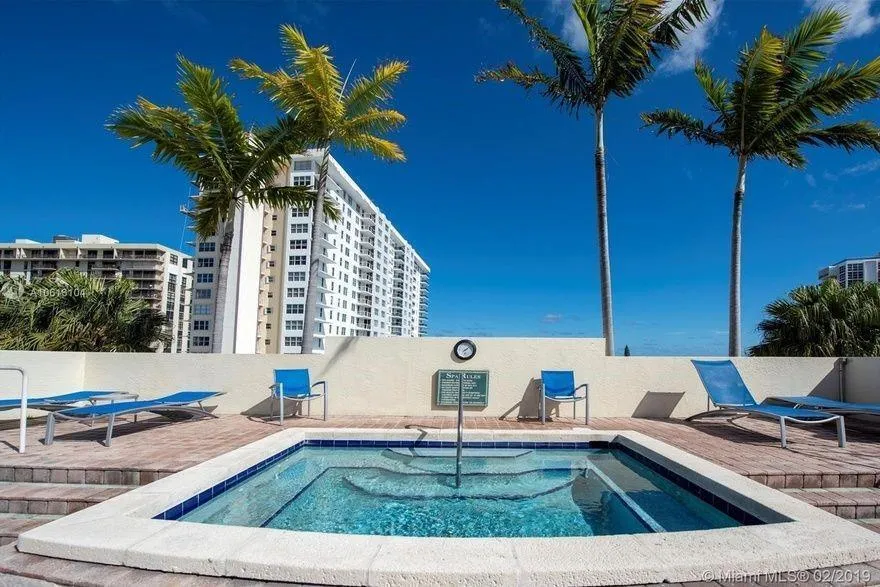 3020 NE 32nd Avenue #910 Fort Lauderdale, FL 33308