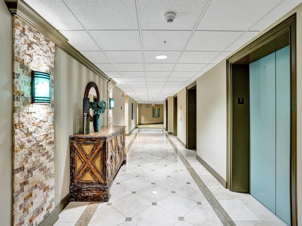 3020 NE 32nd Avenue #910 Fort Lauderdale, FL 33308