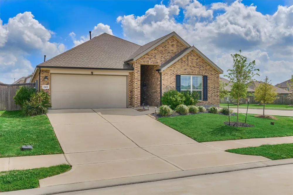21402 Waldenburg Place Tomball, TX 77375