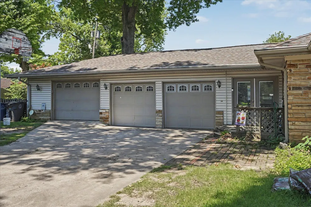 2882 S Florence Avenue Tulsa, OK 74104