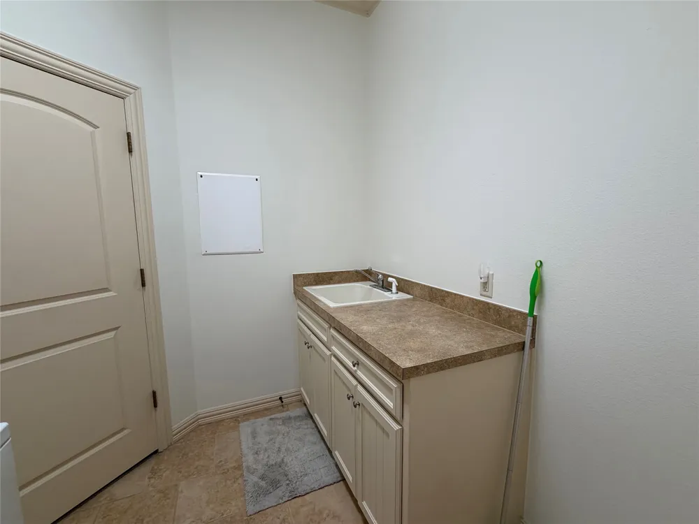 733 Silver Lake Drive Keller, TX 76248