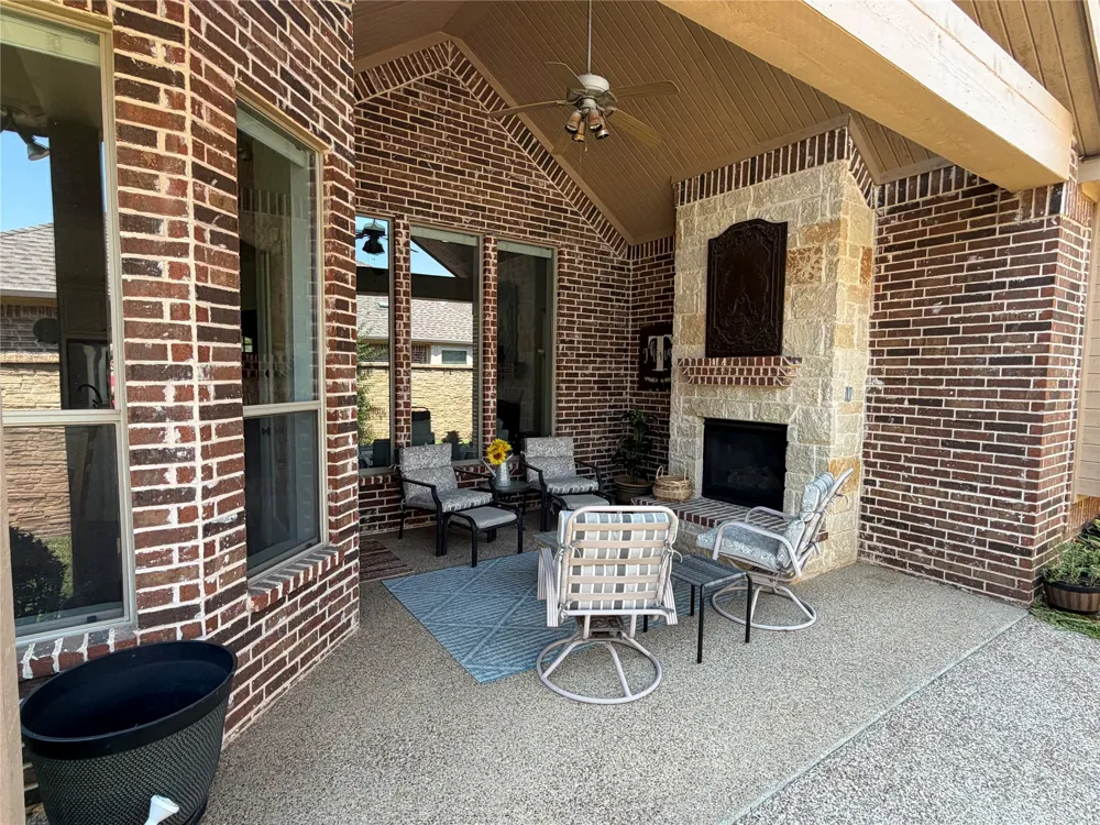 733 Silver Lake Drive Keller, TX 76248