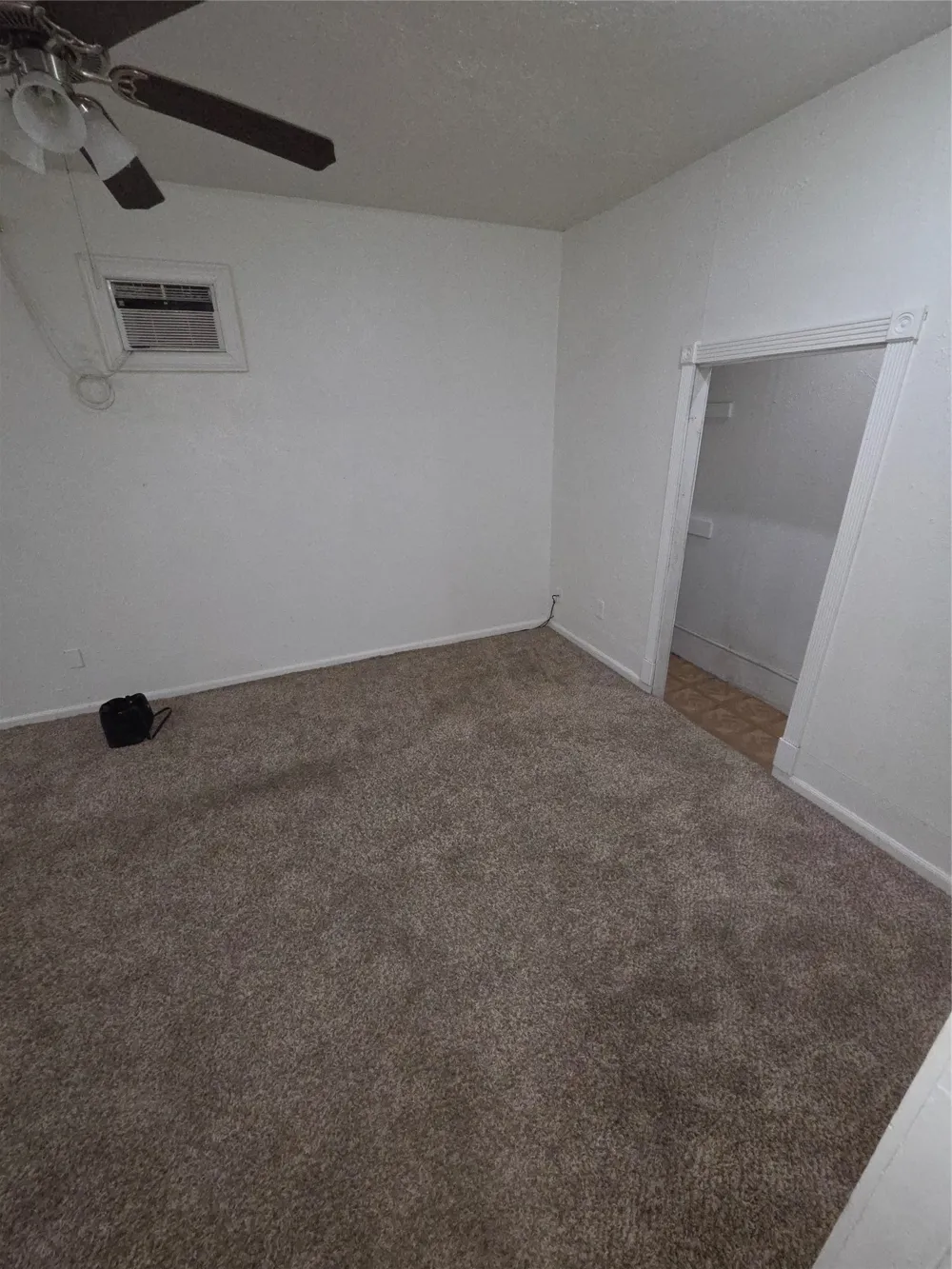 1017 E Spurgeon Street Fort Worth, TX 76115