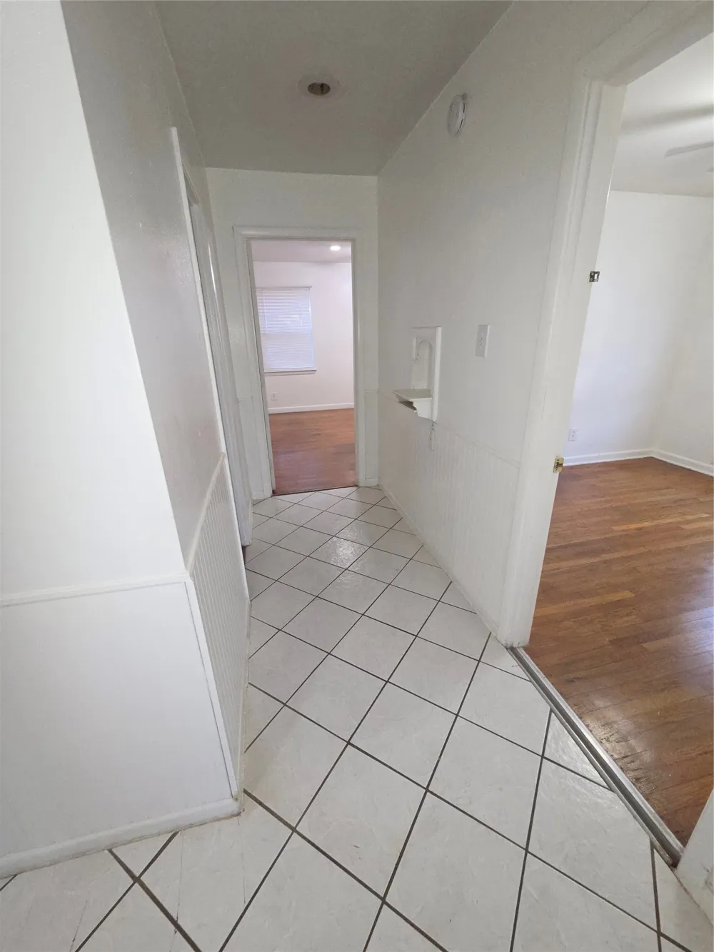 1017 E Spurgeon Street Fort Worth, TX 76115