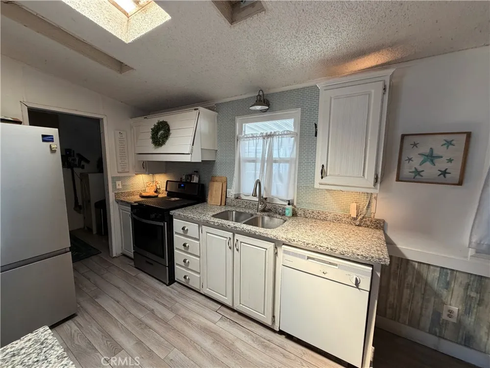 1721 E Colton Avenue #113 Redlands, CA 92374