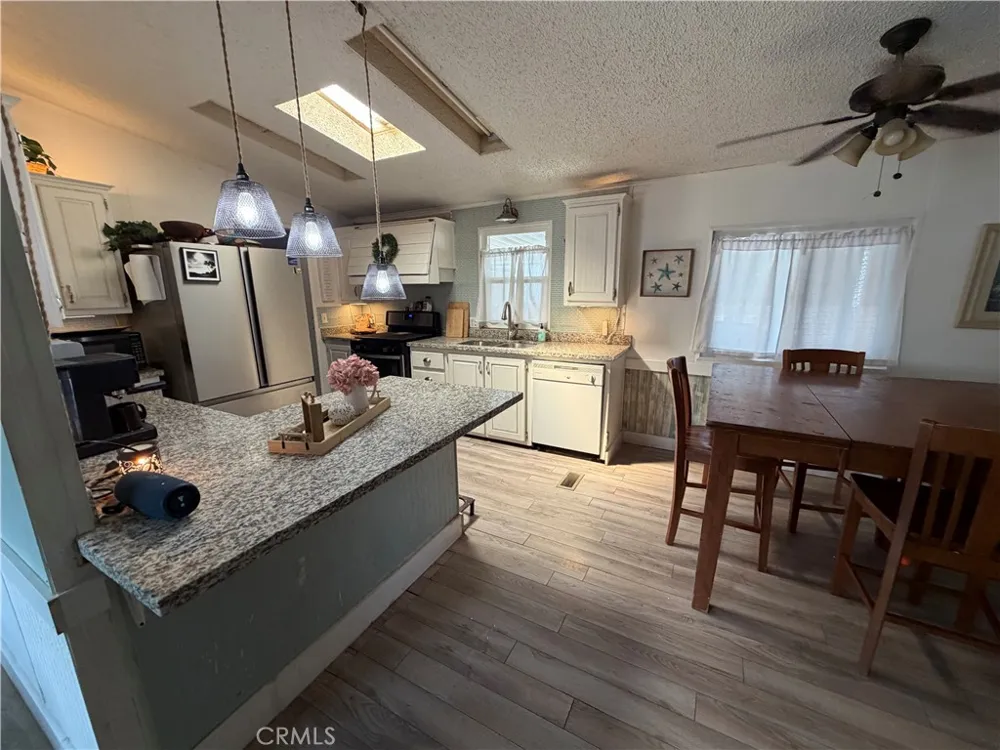 1721 E Colton Avenue #113 Redlands, CA 92374