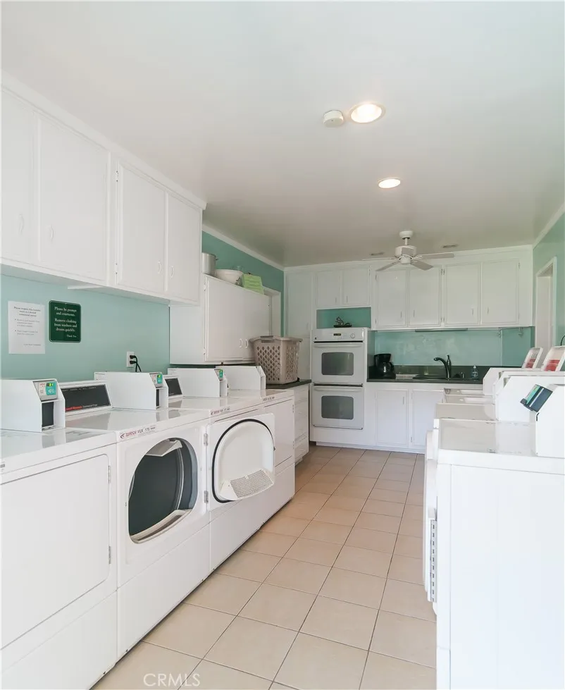 31561 Table Rock #417 Laguna Beach, CA 92651