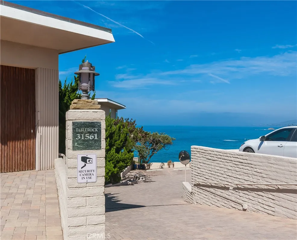 31561 Table Rock #417 Laguna Beach, CA 92651